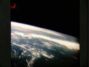 La Tierra desde el apogeo de la MR-3 (Foto: NASA)
