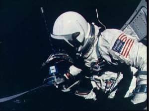 Aldrin inicia su salida (Foto: NASA)