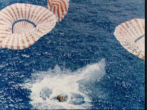 El momento del amerizaje perfecto (Foto: NASA)