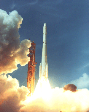El despegue de la sonda IMP-E (Foto: NASA)