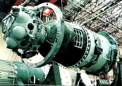 La cosmonave 7K-L1 adaptada para el primer vuelo del N-1 (Foto: Mark Wade)