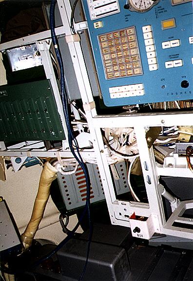 Uno de los paneles de control de la Soyuz LOK (Foto: Mark Wade)